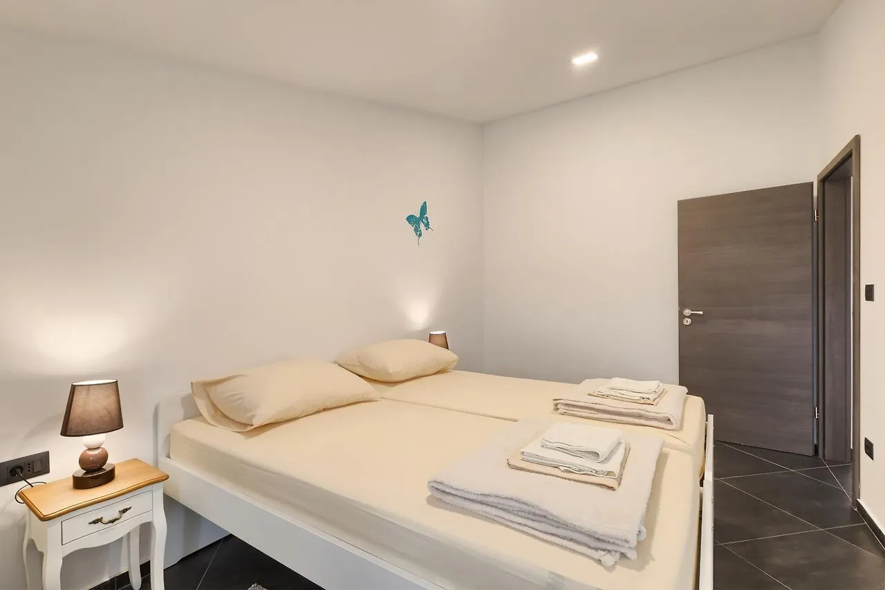 Apartments Ines Pula Croacia